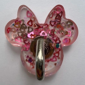 Minnie-Inspired Magnetic Hooks – Handmade Resin Disney Cruise Door Magnets – Fish Extender & Pixie Dust Gift – Stateroom Organization