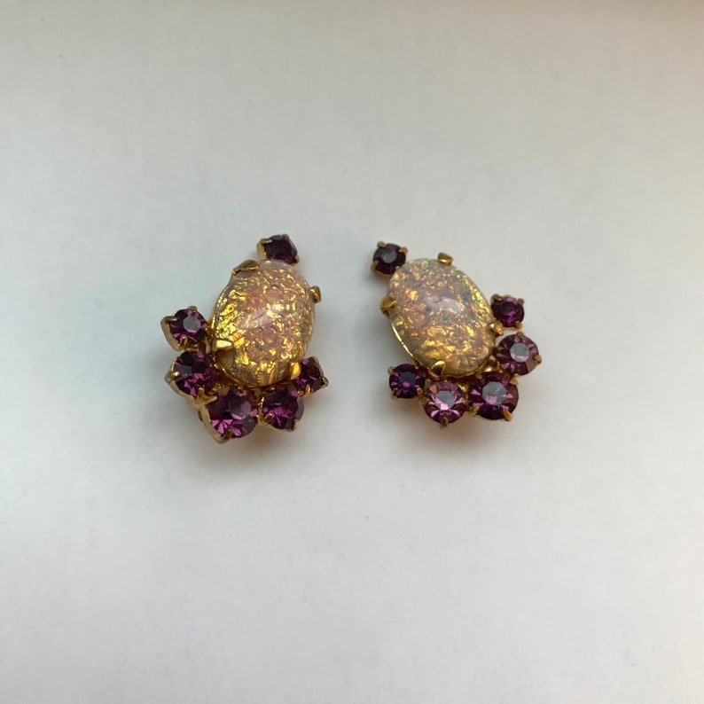 Pair of Vintage 1950s Faux Pink Opal with Purple Rhinestones Earrings Aurora Borealis NOS Jewelry