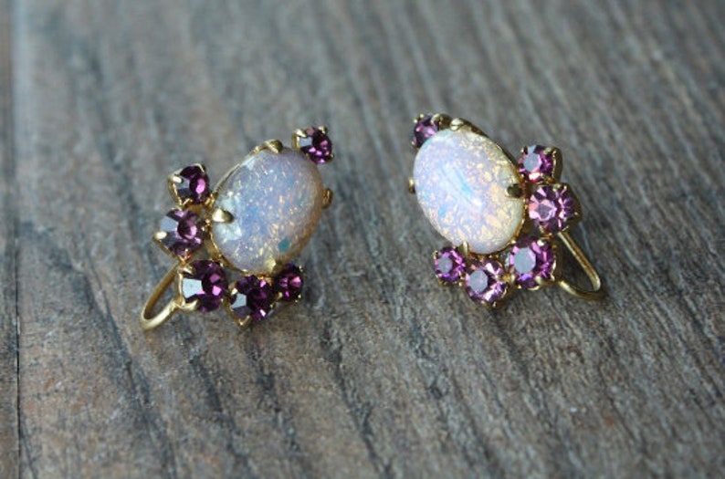 Pair of Vintage 1950s Faux Pink Opal with Purple Rhinestones Earrings Aurora Borealis NOS Jewelry