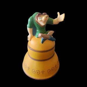 Quasimodo Bubble Bath Bottle Walt Disney&#39;s Hunchback Of Notre Dame Collectible Item 1990s Vintage