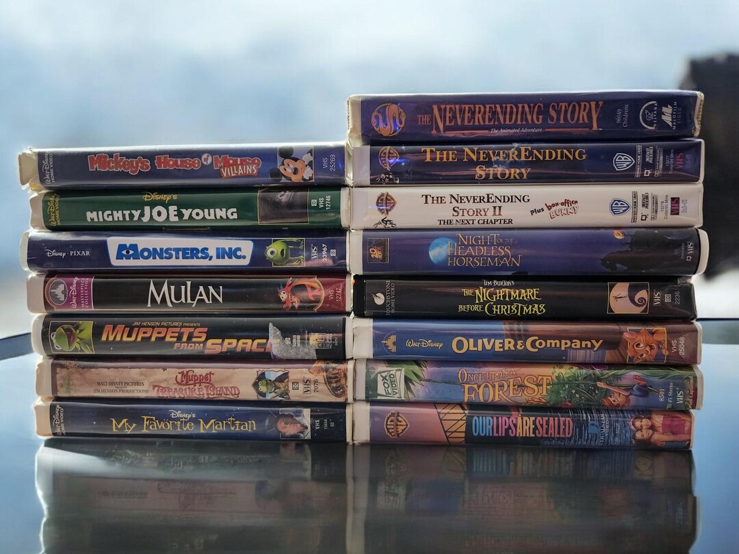 BUY 2 Get 1 FREE VHS Tapes Kids Clamshell Movies 