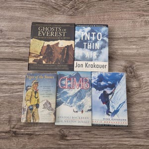 Mount Everest Themed Hardcover Bücher