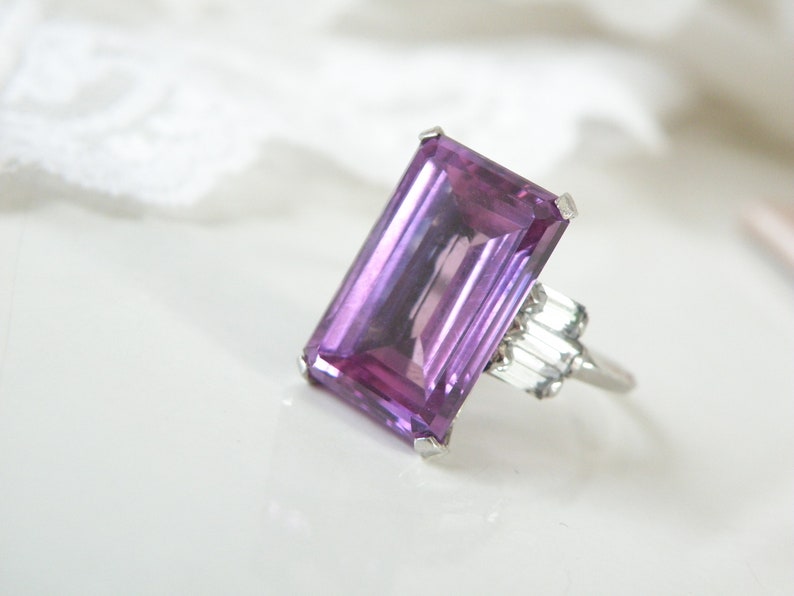Vintage Mid Century Sterling Silver 925 Simulated Purple Sapphire Cocktail Ring 7