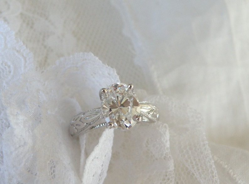 Estate Sterling Silver 925 Victorian Style CZ Diamonique DQ Simulated Diamond Engagement Promise Solitaire Ring Size 5