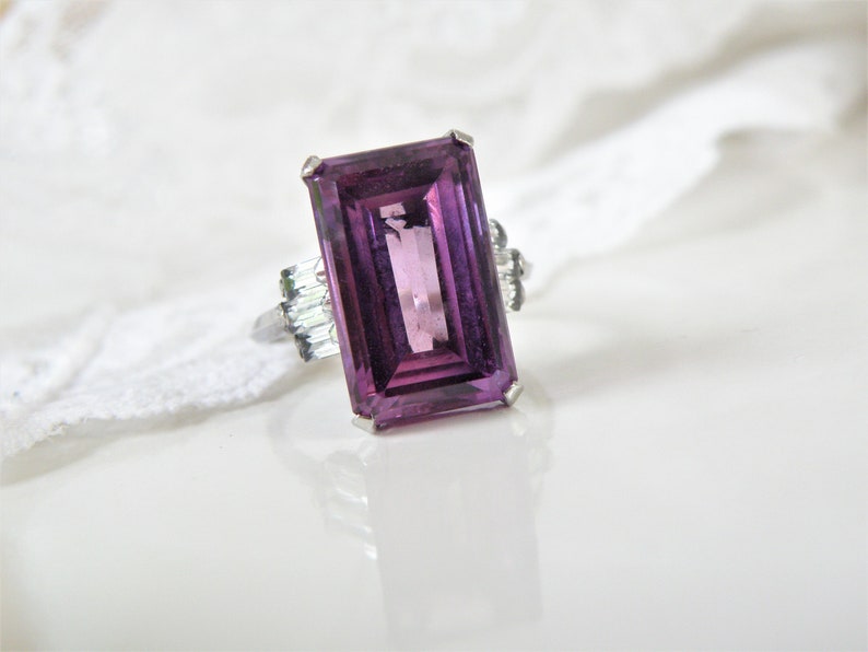Vintage Mid Century Sterling Silver 925 Simulated Purple Sapphire Cocktail Ring 7