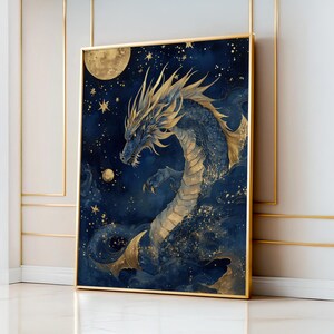 MoonDust Dragon <3 Celestial Blue Dragon Wand Kunst Druck, Gold Mond Sternenhimmel, Fabelwesen Dekor, Mystische Mondschlange Poster