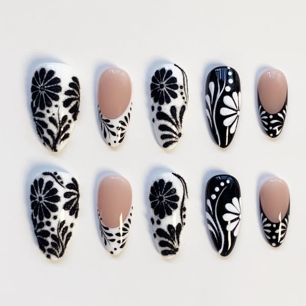 Unhas com margaridas de outono/Unhas brancas/Unhas postiças pretas longas em formato amendoado/Unhas de outono/Unhas florais em flor/Unhas elegantes/Unhas com flores para aniversário em abril