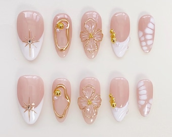 White French Almond Press On Nails: 3D Gold Chrome Star Flower