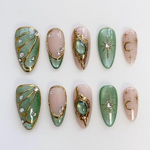Summer Cat Eye Green Press on nails short almond nails/Glitter Nails/Sparkle Nails/Butterfly Nails/Star Nails/moon nails/3D Gold Chrome nail