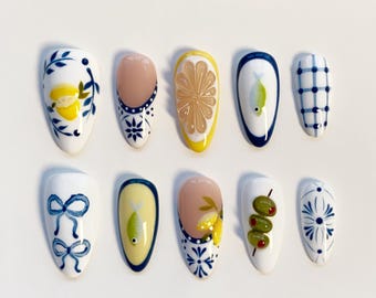 Talavera Naglar/Blå & Vita Mönster Naglar/3D Martini Oliver Press on Naglar/Citronnaglar Födelsedagsnaglar Specialdesignade/French Tips Nagel