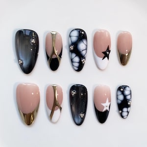 Gothic Black press on nails long almond nails/Star Nails/Cat eye nails/Aura Nails/gyaru nails/gothic nails/Black Nails/Birthday Y2K Nails