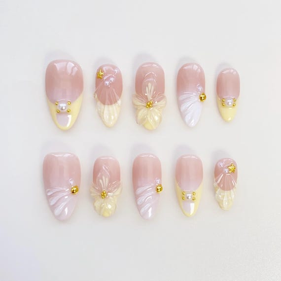Yellow Floral Press On Nails, Short Almond Elegant False Nails