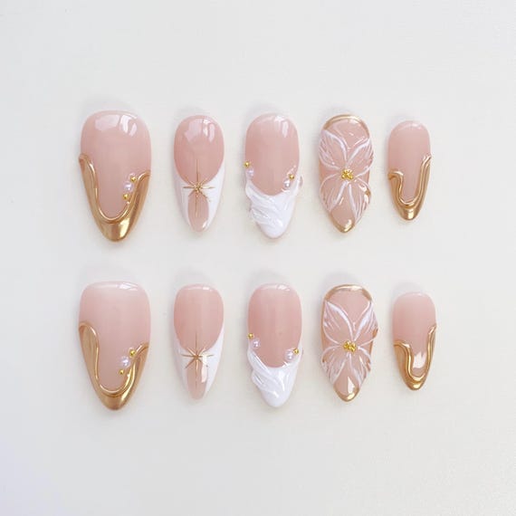 3D Flower Press On Nails: Gold Chrome, Short Almond, White French