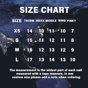 May include: A nail size chart with white text on a dark background. The chart shows sizes XS to L, with measurements in millimetres for each finger. The text at the bottom explains how to measure the nails.