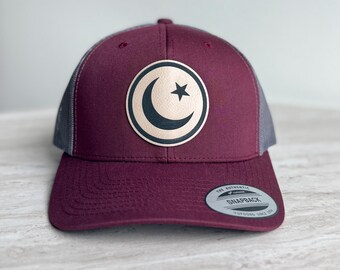Trucker Pakistan Hat With Leatherette Patch - Unisex Hunza Valley Snapback Yupoong 6606 Cap
