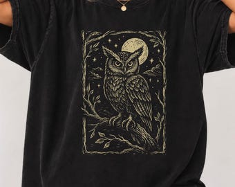 Vintage Owl Graphic Shirt, Mystical Owl T-Shirt, Gothic Shirt, Cottagecore Shirt, Witchy Owl T-Shirt, Retro Nature Owl Gift