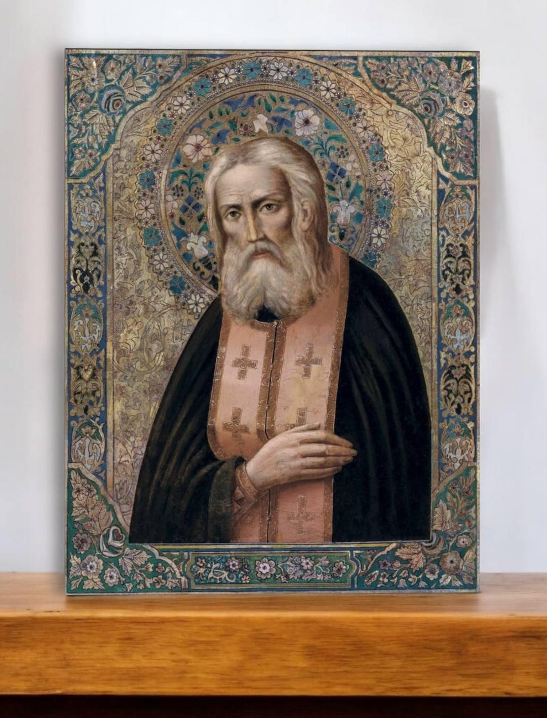ICONA RUSSA RAFFIGURANTE SAN SERAFINO DI SAROV CON RIZA IN ARGENTO E Smalti Mosca 1896 1908 Orafo D Yegorov ICONA RUSSA RAFFIGURANTE SAN SERAFINO DI SAROV CON RIZA IN ARGENTO E Smalti Mosca 1896 1908 Orafo D Yegorov