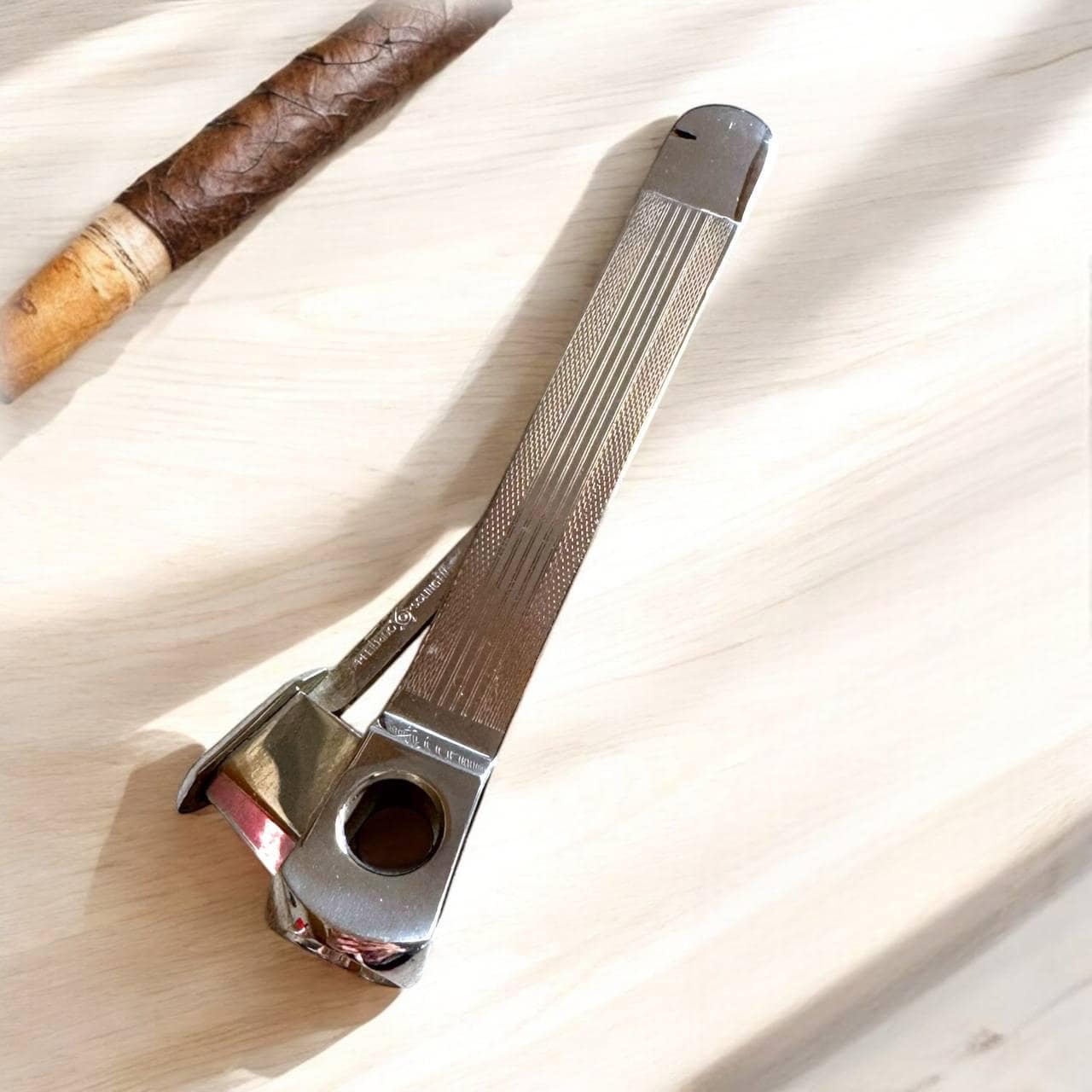 Chrome cigar cutter Canada