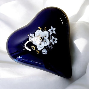 Vintage Limoges Porcelain Trinket Box Blue Enamel Heart Shaped Mini Box French Collectible Jewelry Storage Decorative Keepsake Box
