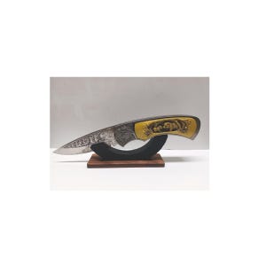 Knife Display Stand for one Knife Hunter Sportsman Gift