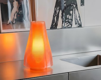 Baklan Sunset Light — 3D-Printed Table Lamp with Warm Core Glow