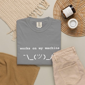 私のマシンで動作しますTシャツ、面白いプログラマーのコーディングユーモアTシャツ、開発者へのギフト 画像 8