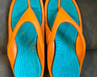 Vintage Crocs Athens Flip Flops Orange Turquoise Color Block Size W 4 M 2 Rare