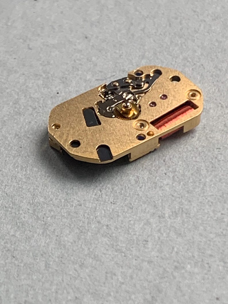 ETA 280.002 Watch Movement Quartz 5 Jewels Swiss Made Working image 8