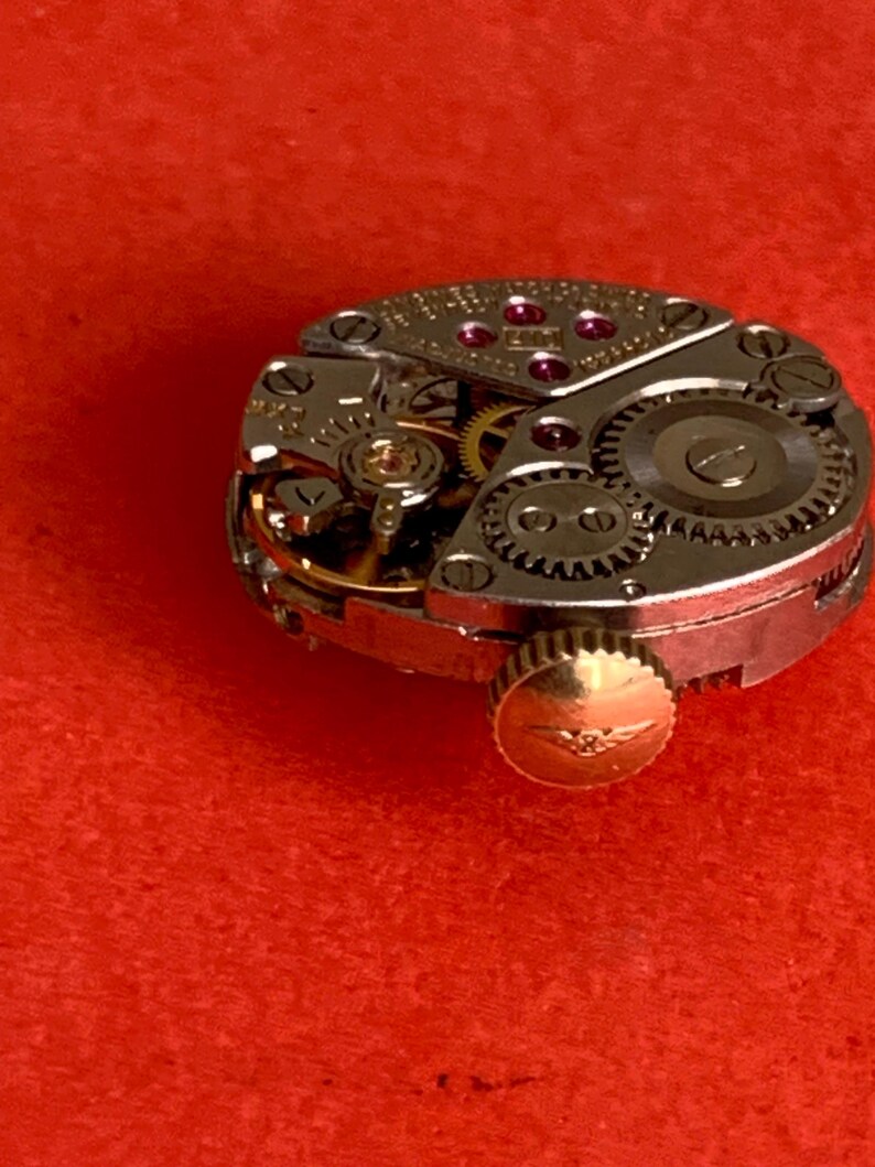 Longines Cal 410 Manual Wind Movement 17 Jewels Work image 10