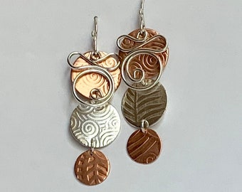 Copper and Silver Mixed Metal Hammered Disc Earrings, Wire Worked Textured Long Earrings, Round Copper and Silver Circle Earrings with Wire