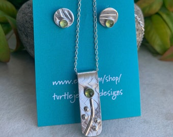 Sterling Silver and Peridot Necklace Earring Set, Handmade Jewelry, Peridot and Silver Jewelry, Boho Jewelry, Jewelry Set, Gift for Her