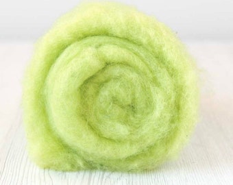 Chlorophyl Maori Batt, Needle Felting, Wet Felting, 50 grams (1.75oz), Short Staple Fibre, Colour: Chlorophyl