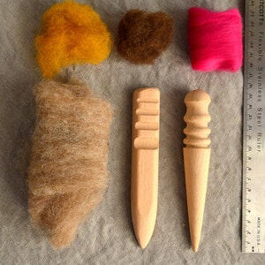 Felting tools - wooden felting tool for small areas, set of 2