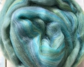 Luna Moth Colour Roving - 18/19 Micron Roving - 50 grams (1.75oz)