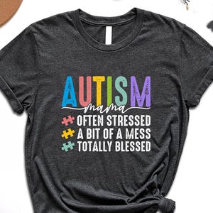 Autismus Mama Shirt, Frauen Autismus Shirt, Autismus Mutter Geschenk, Autismus Mutter Geschenk Shirt, Autismus Bewusstsein Shirt, Autismus Mutter Held, Bewusstsein Autismus