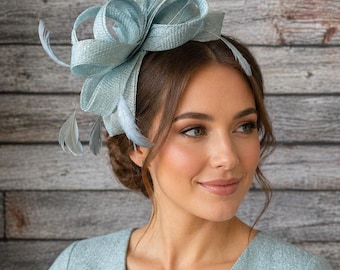 Jasnoniebieski, jasnoniebieski fascynator z piór: Śluby, Derby, Kentucky, Royal Ascot Hat