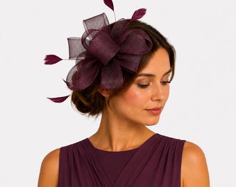 Cappello fascinator color bordeaux intenso, fascia per capelli con piume, corse, matrimoni, Royal Ascot, Kentucky Derby