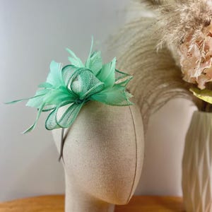 Mint Green Fascinator Hat: Handmade Wedding Headpiece with Clip