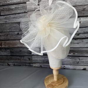 Ivory Cream Fascinator Hat Large - Weddings Races Royal Ascot Derby Melbourne Cup Kentucky - Headband Alice band and Clip Cocktail Tea