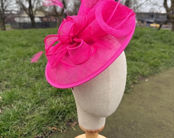 Fuchsia Feather Fascinator: Handmade Hatinator, Races Weddings, Hat, Kentucky, Derby, Royal Ascot, Round