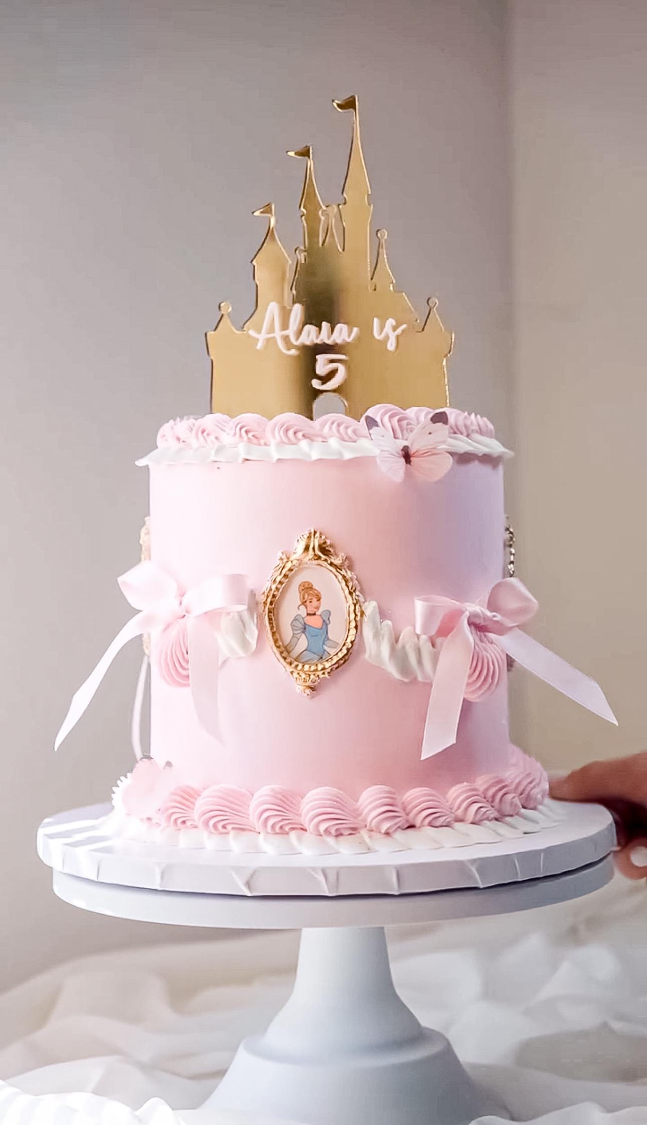 Princess Castle Cake Topper Personalized Custom Name Overlay Fairytale Acrylic Party Decoration Birthday Baby Shower Cake Charm