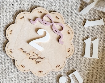 Marcadores de hitos para bebés para niñas con lazos Nombre Rosa Decoración de guardería personalizada Anuncio Hospital Recién nacido Foto Prop Placa Encaje