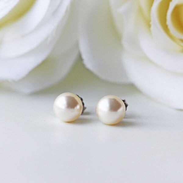 White Swarovski Pearl Titanium Studs Nickel Free Classic Simple Earrings