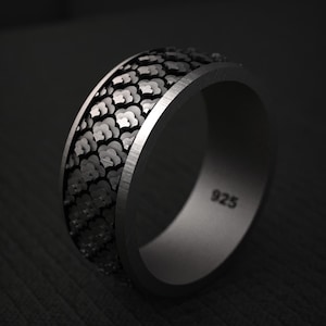 Handmade Sterling Silver Japanese Pattern Ring: Cultural Band
