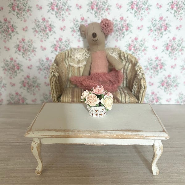 Miniatur Distressed Weiß Couchtisch, 1:12 Maßstab Puppenhaus Möbel