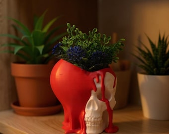 Skull Heart Planter - 3D Printed PETG Decorative Pot