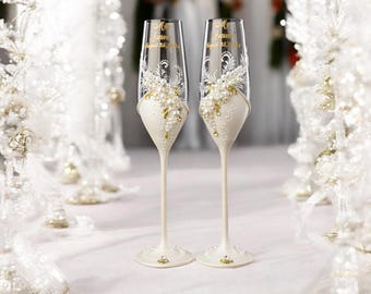 Bridal Toast Flutes with Pearls and Gold Details, Wedding Champagne Glasses, Cake Server for Ceremony