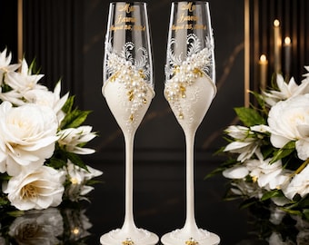 Pearl Wedding Accessory Set with Cake Server and Toasting Glasses for Reception