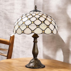 Stained Glass Table Lamp—Retro Style Handmade Accent Lamp, Vintage Decorative Light for Home or Office