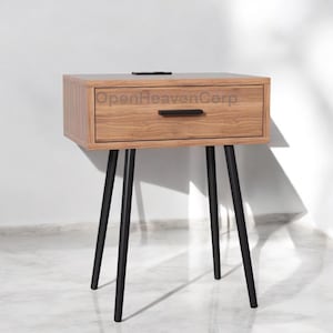 Wooden Nightstand Set: Bedside Table with Drawer, Shelf & USB Charging